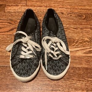 Michael Kors Ima Borium sneakers size 4